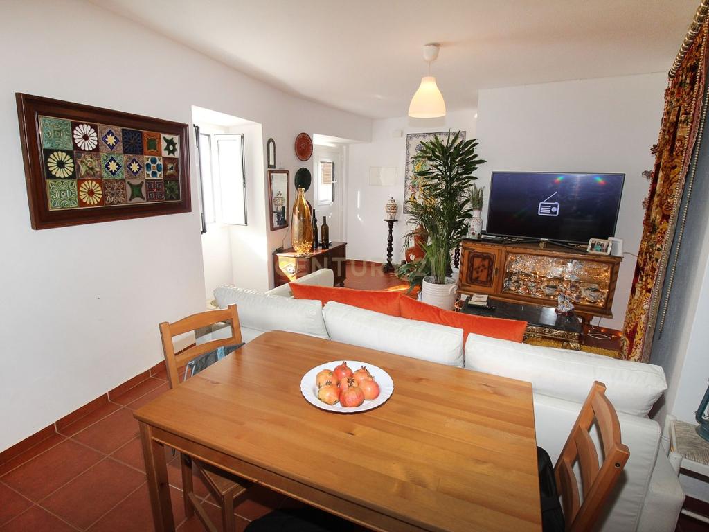 Encante-se com a Sua Nova Casa em Santana da Serra - A Paz do Interior a um Passo das Praias - Image 3