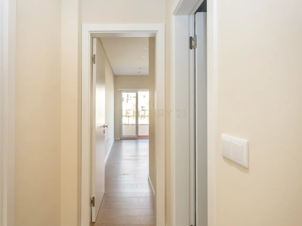 Apartamento T2 Quinta da Lomba - Barreiro - Image 24