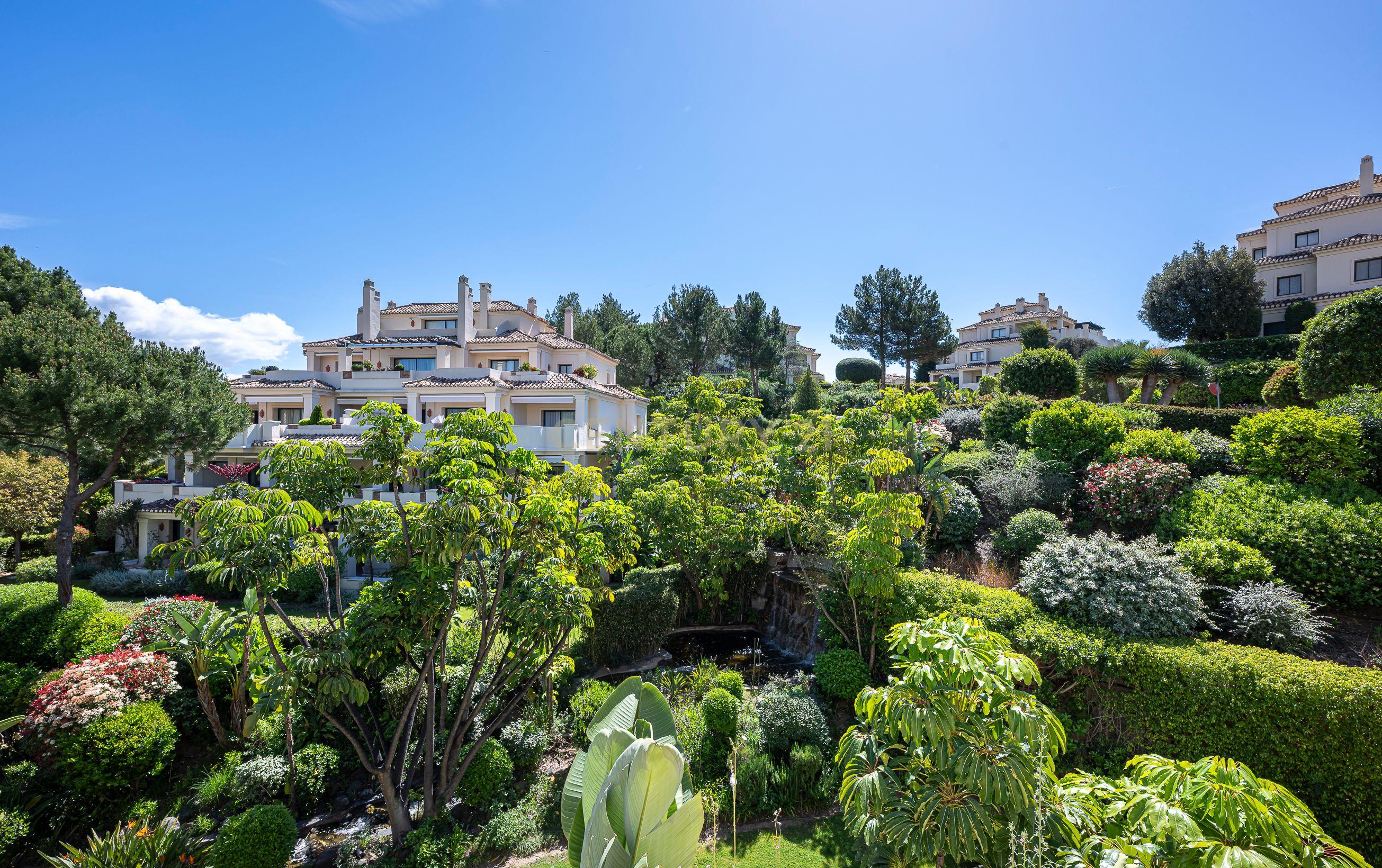 Penthouse de luxo com 4 quartos em Capanes del Golf, Benahavís - Vistas panorâmicas e serviços exclusivos - Image 17