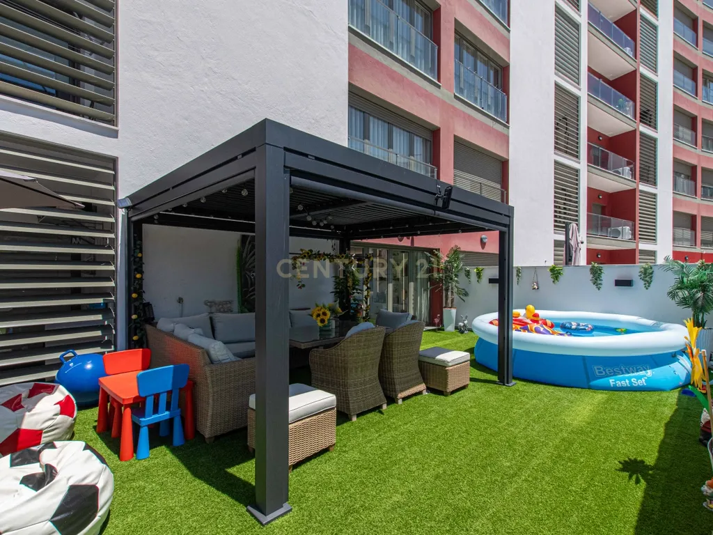Apartamento Collection | T3 Premium Semi-Novo, Totalmente Mobilado, com Terraço Exclusivo e Box para 3 Viaturas - Image 15