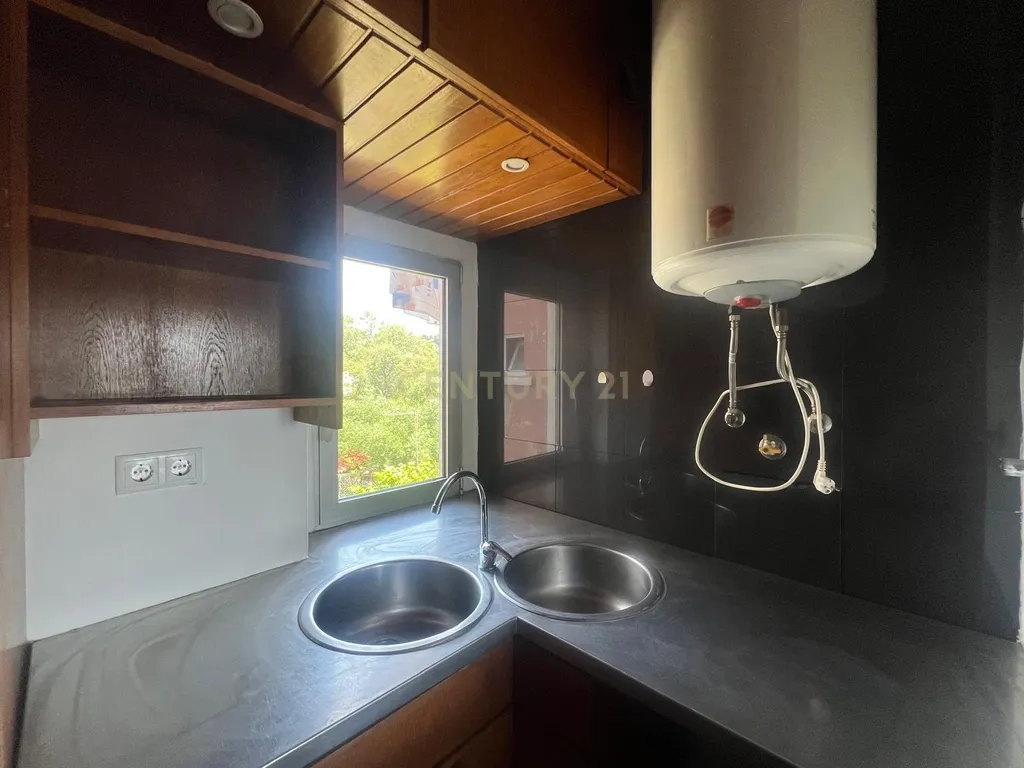 Apartamento T2, Alcantara, Lisboa - Image 10