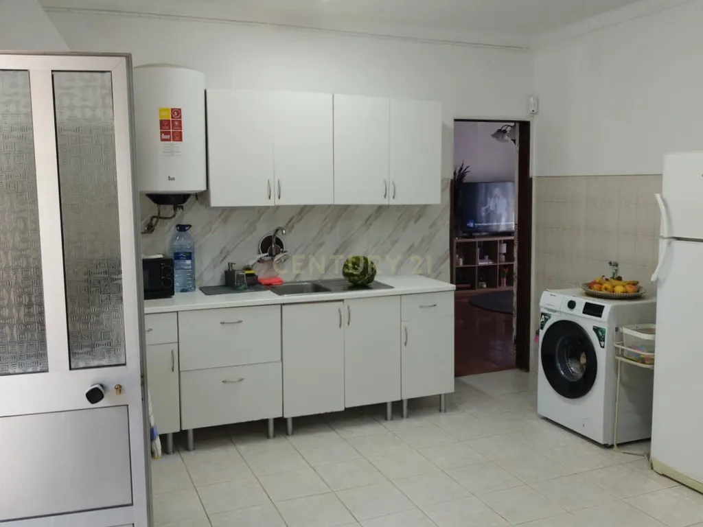 Encantadora Quinta em Palmela com 5200m2 e 196m2 privativos - Image 18