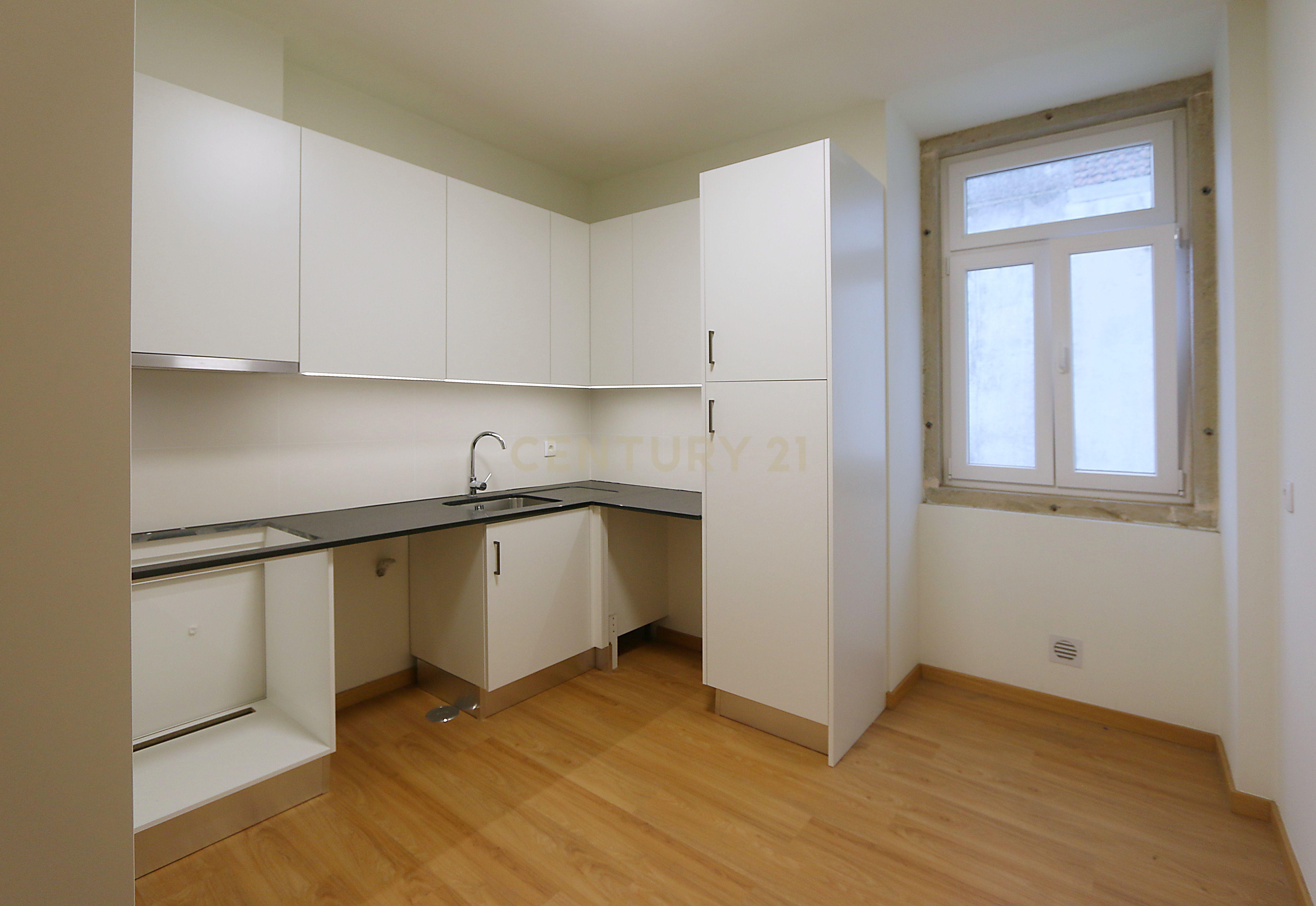 Apartamento T2 para arrendar em Palacete no Lumiar - Image 21