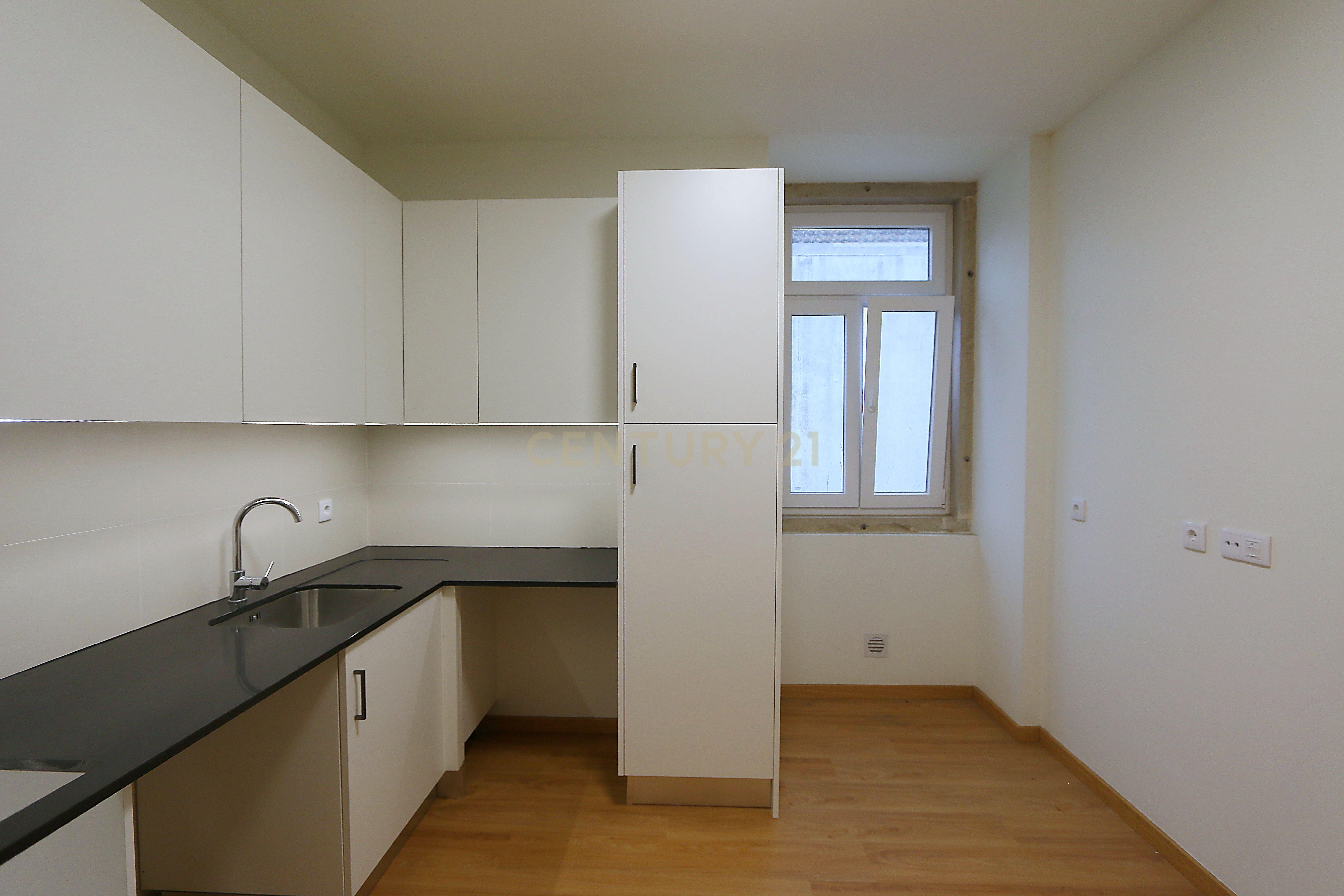 Apartamento T2 para arrendar em Palacete no Lumiar - Image 22