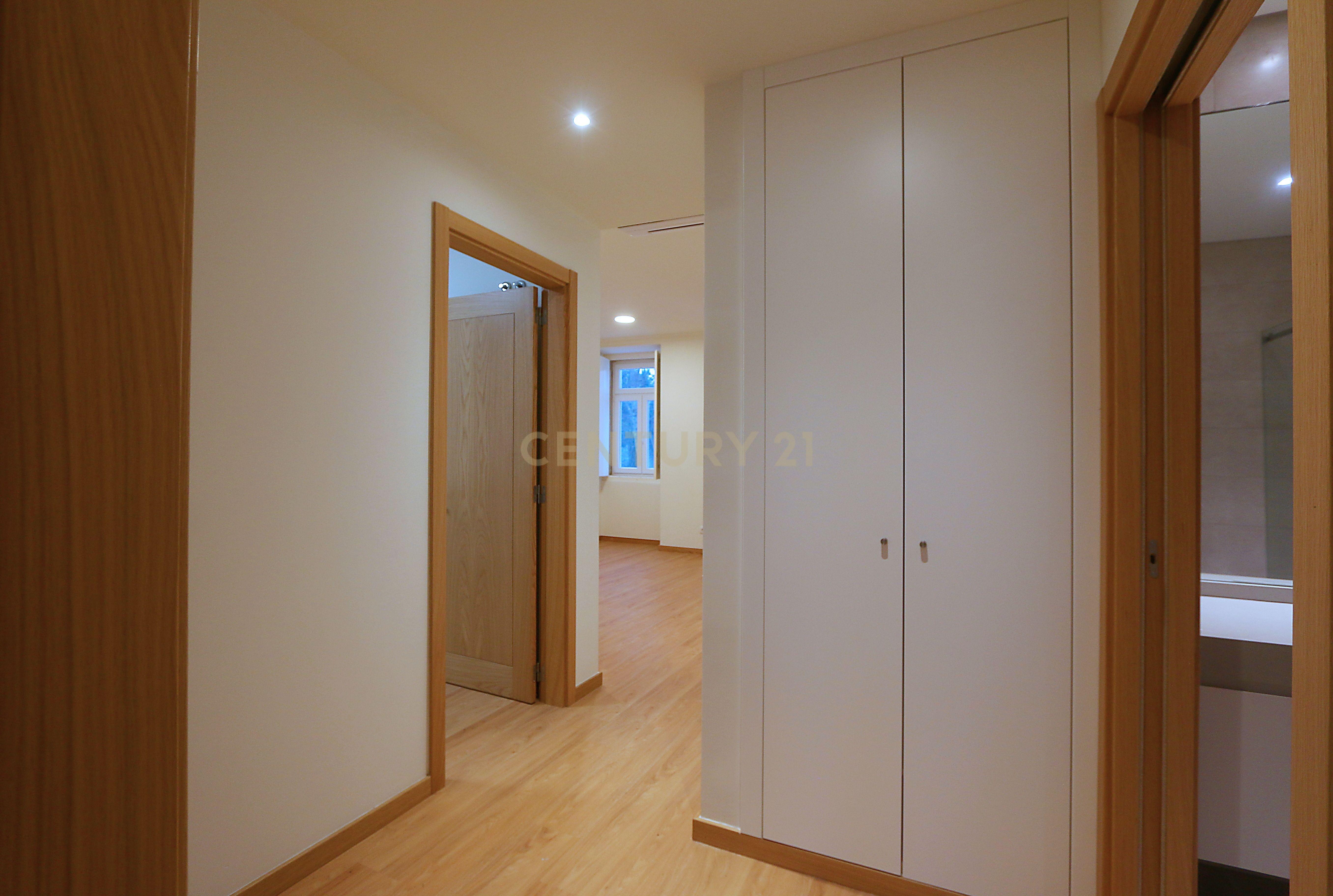 Apartamento T2 para arrendar em Palacete no Lumiar - Image 27