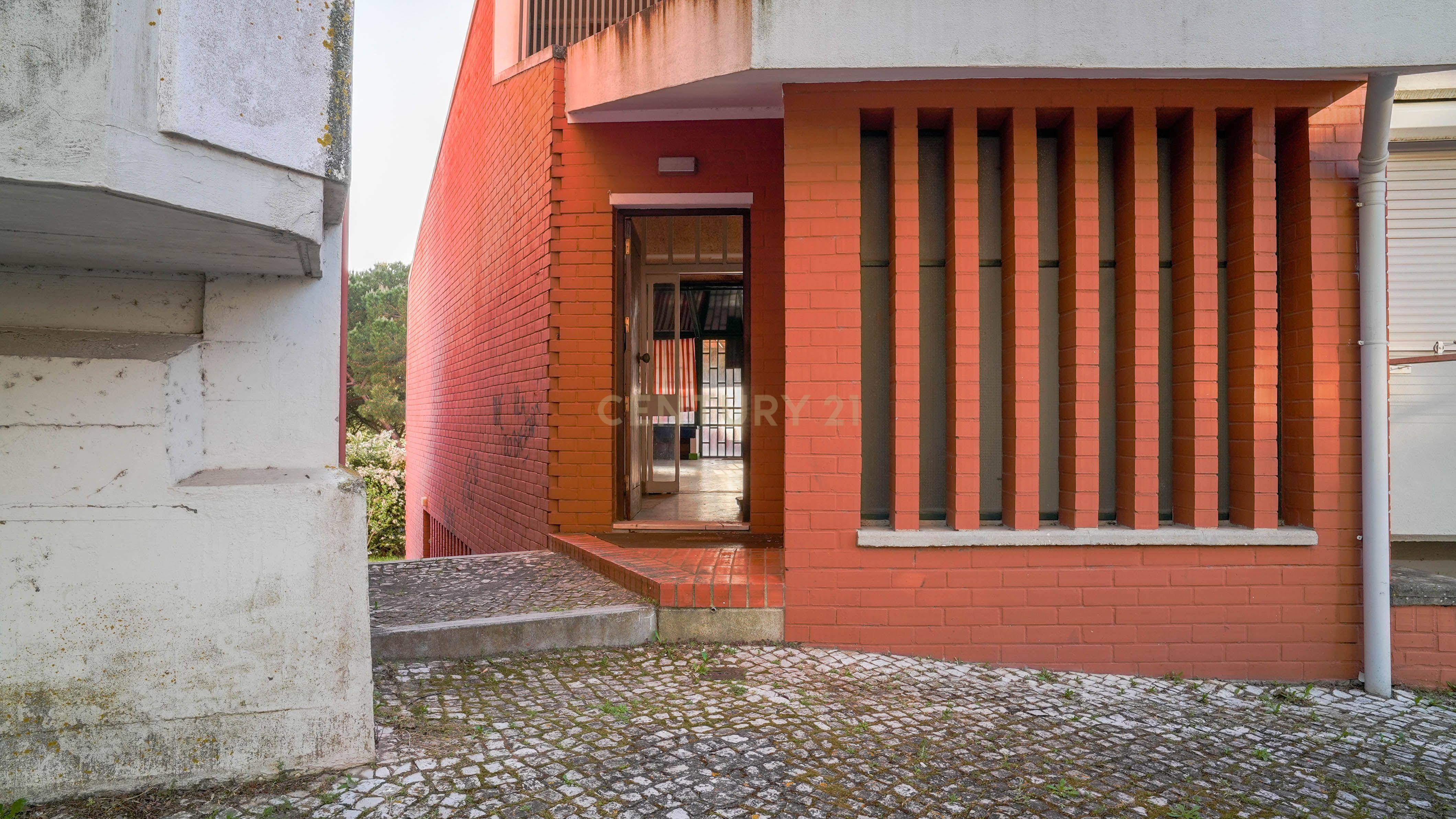 Espaço Versátil com Localização Privilegiada - Image 25