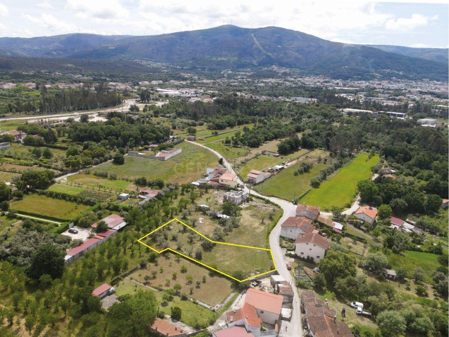 Fotografia 3 de Excelente lote de terreno a poucos minutos da Lousã