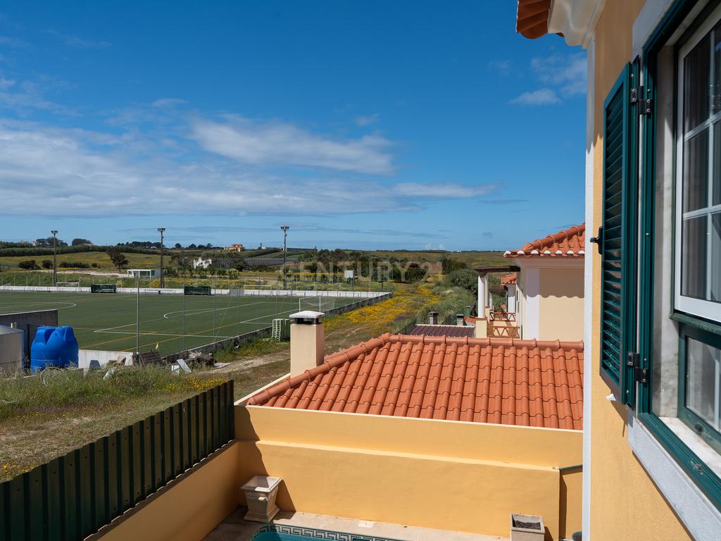 Moradia Isolada de Excelência - Apenas 10 Minutos da Ericeira - Image 54
