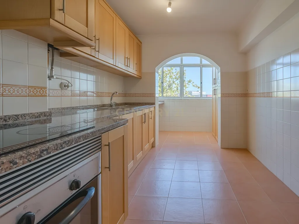 Apartamento T3 em Marvila, Lisboa - Oportunidade Única! - Image 6