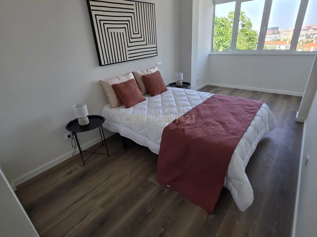 Apartamento T3 Novo em Benfica | varanda aberta | suite | 2 elevadores e 2 Anos de Garantia - Image 29