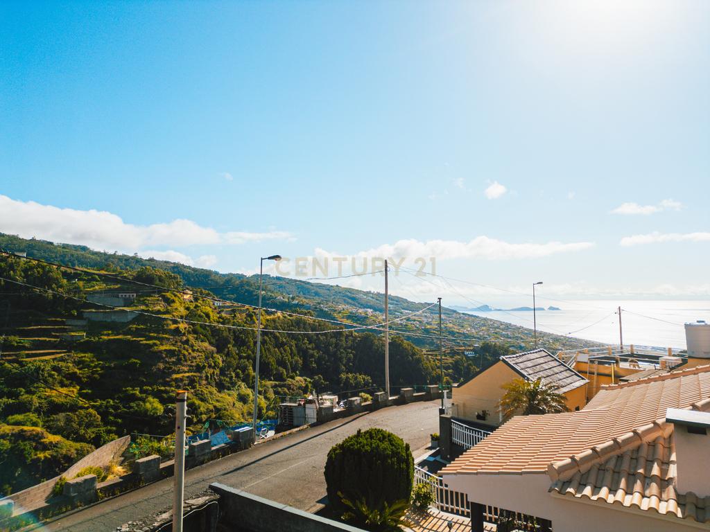 Moradia Tradicional Madeirense com Terreno de 1300 m² em Gaula - Image 18