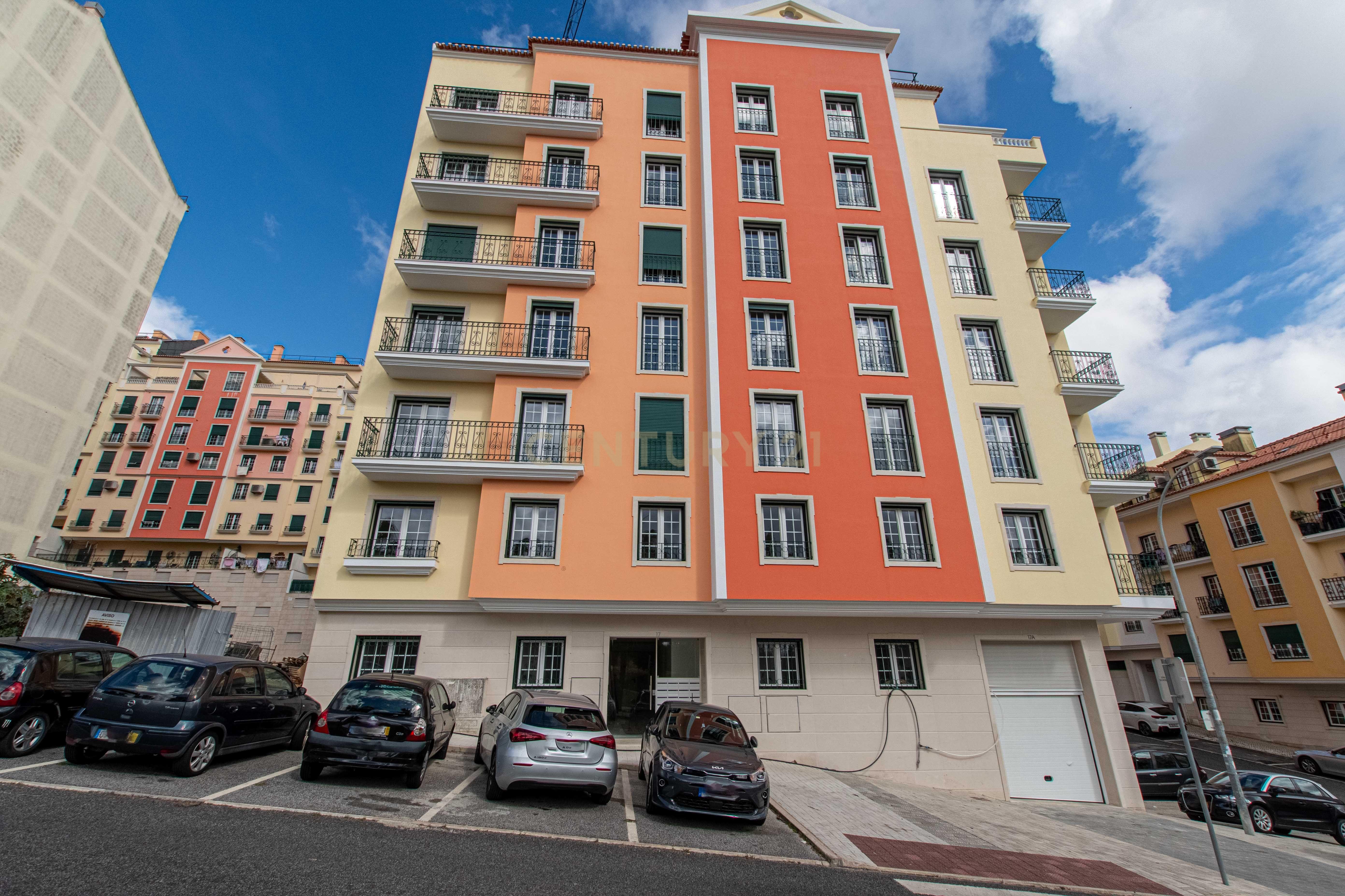 Fotografia 4 de Apartamento T2 Urbanização Neudel na Amadora, a estrear