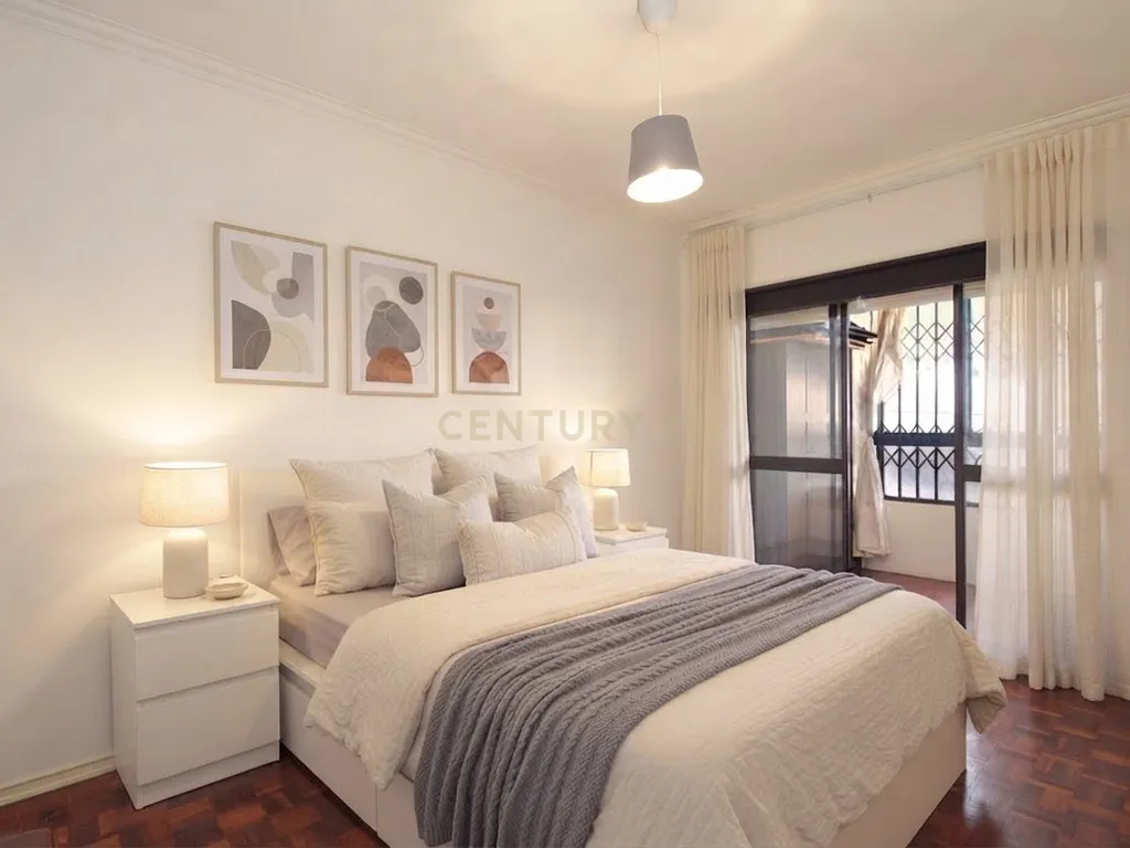 Apartamento T2 com terraço na Quinta do Barão – Carcavelos - Image 11