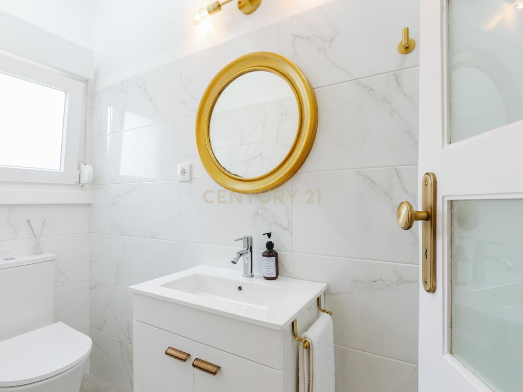 Apartamento T3+1 para Arrendar na Av de Roma completamente Mobilado I Equipado e com utensílios - Image 10