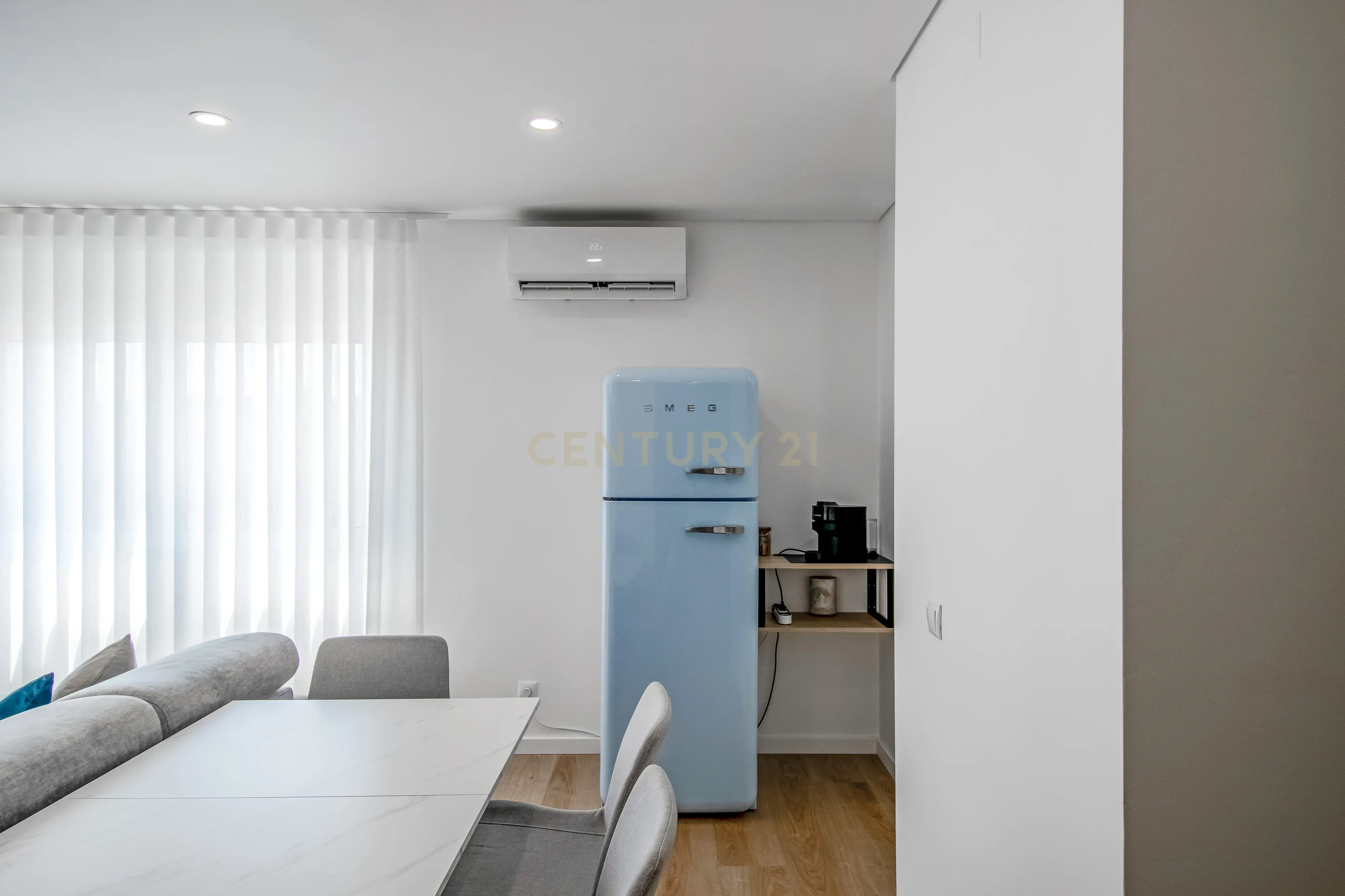 Fotografia 8 de APARTAMENTO COM 1 QUARTO E LUGAR DE ESTACIONAMENTO