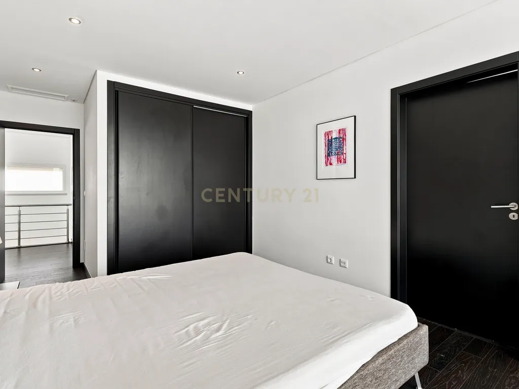 Moradia T4 - Linha de Mar - Lourinhã - Image 44