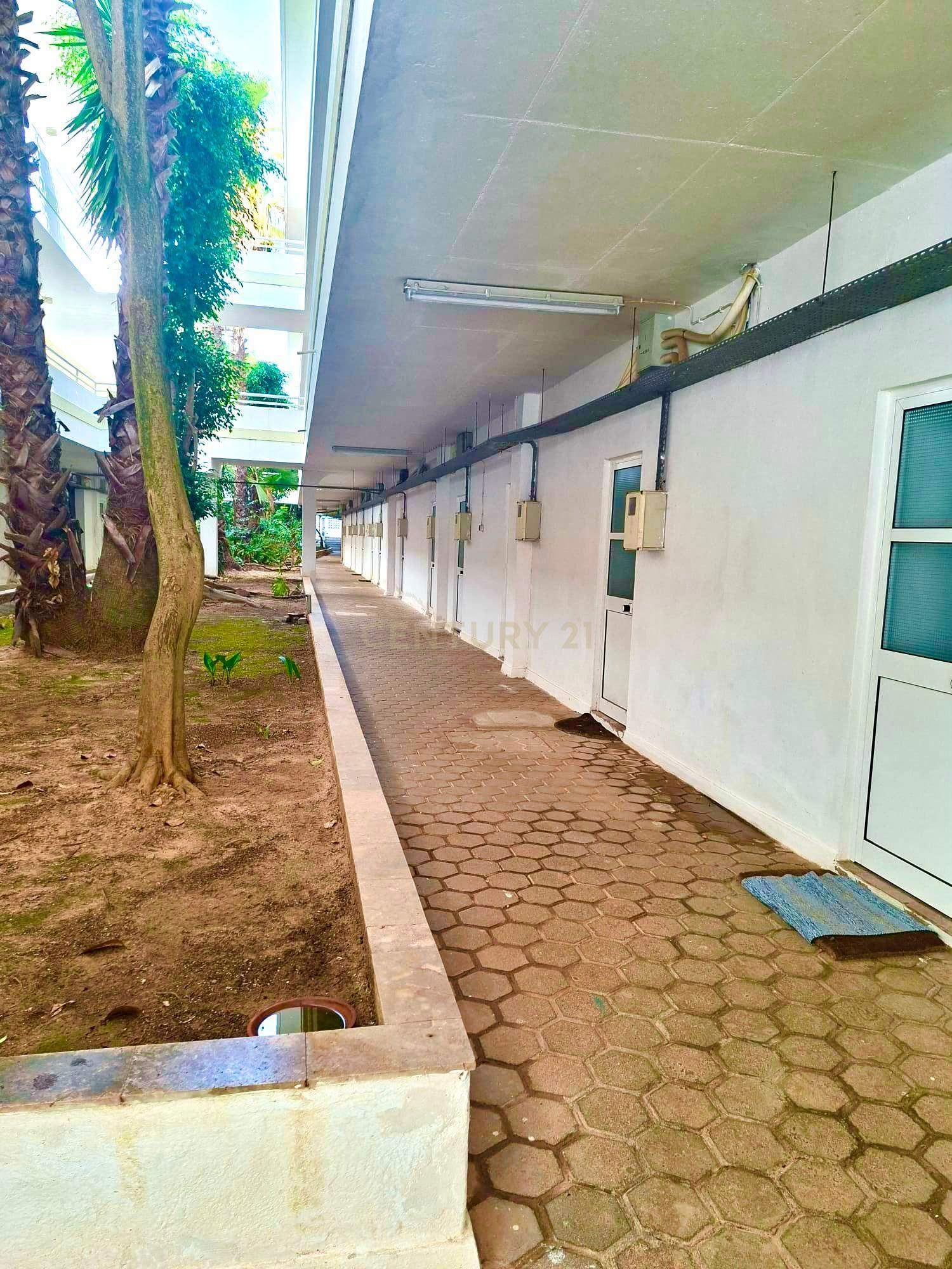 Fotografia 9 de Arrecadação Multifuncional com 17 m² e Luz Natural – Condomínio Quintão Velho, Portimão