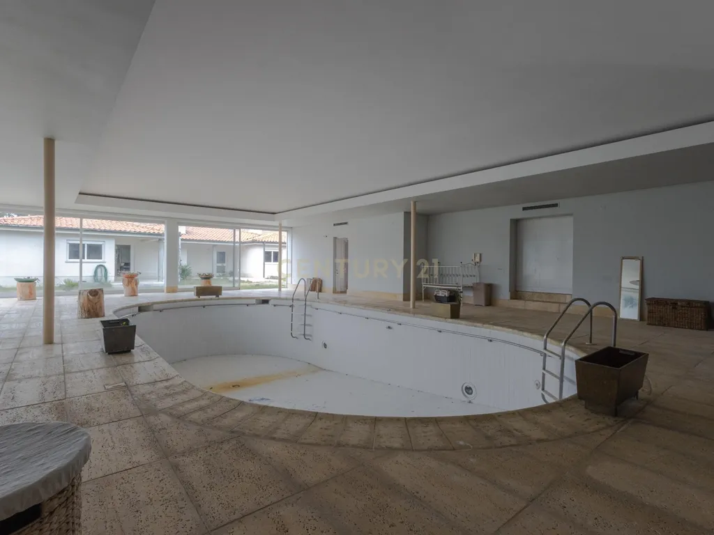 Moradia em vizela com 6 quartos e elevado potencial de investimento - Image 29