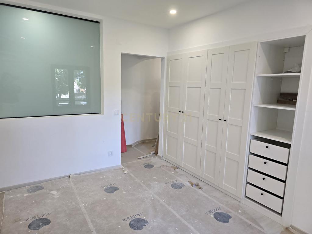 Apartamento  T3 em  Almada  Rua Ramiro Ferrão - Image 6