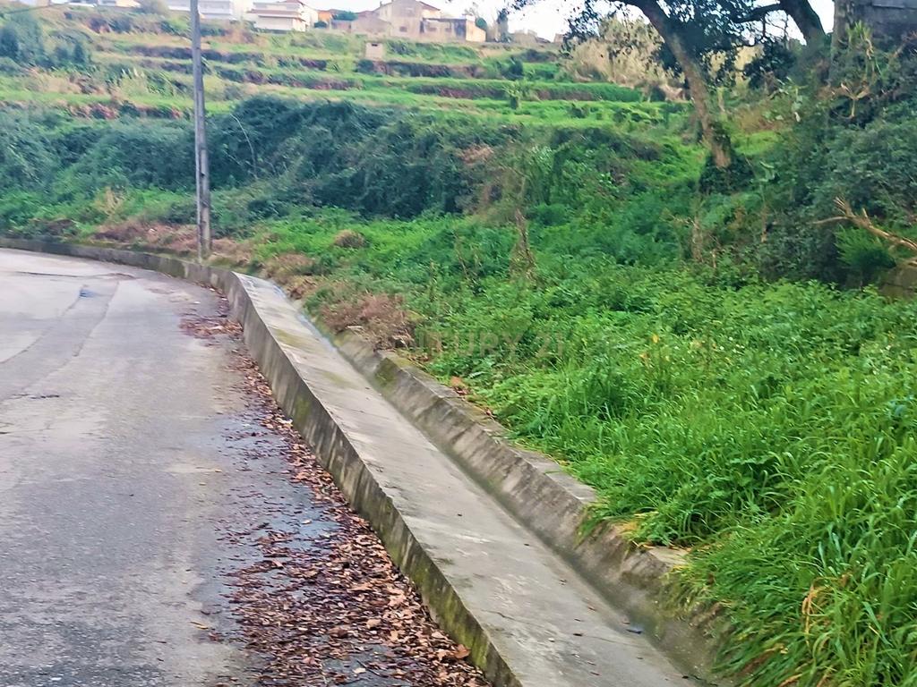 Lote para construção de moradia com 3 frentes perto do Freixo em Valbom, Gondomar, Porto - Image 21