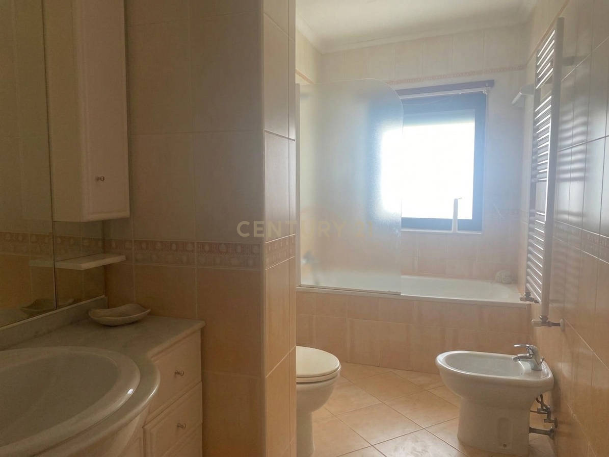 Apartamento T3 à venda em Santa Maria Maior, Chaves — foto 5