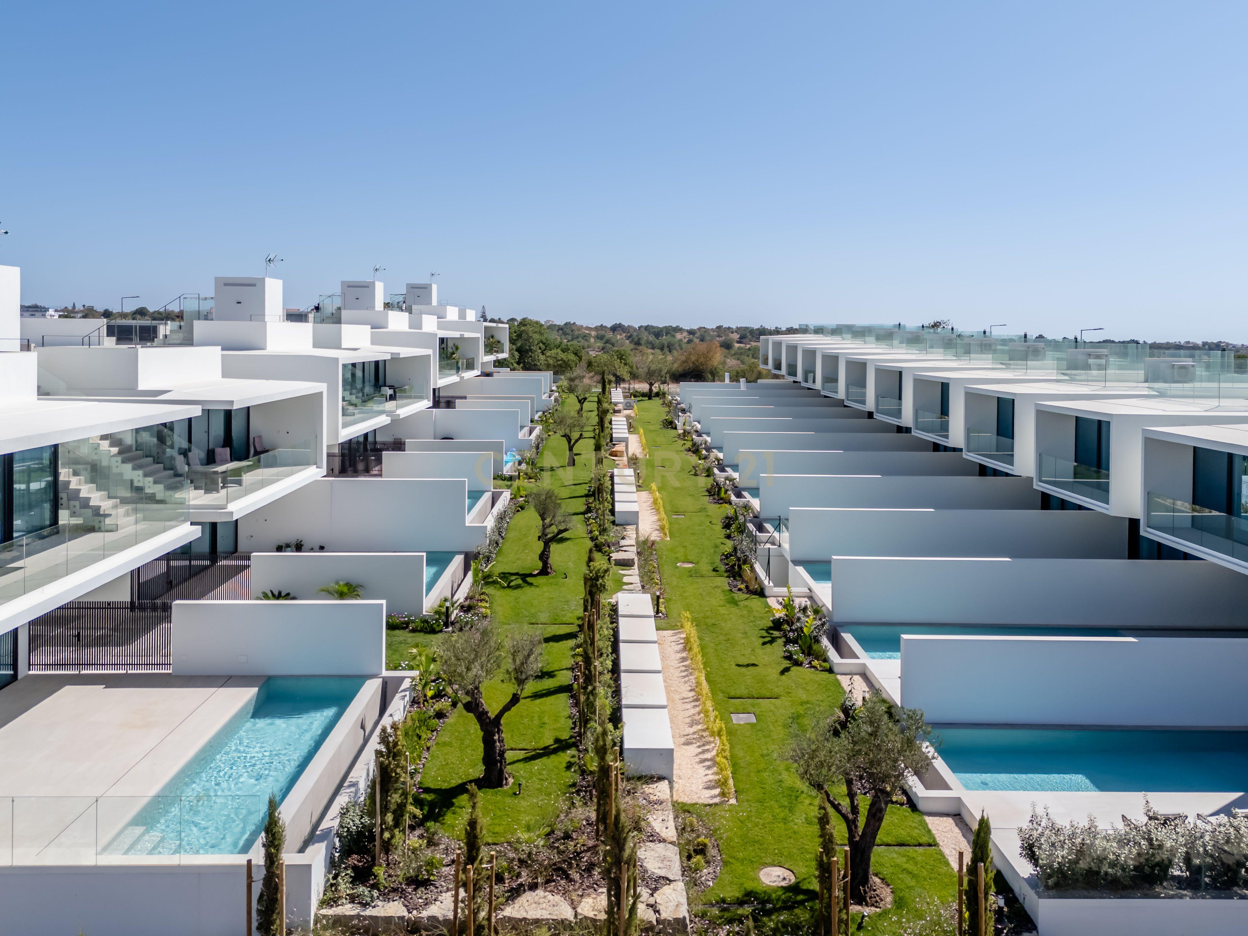 Fotografia 7 de Quinta Dourada – Built by Design  | Apartamentos novo com piscina privativa, acabamentos de luxo em Albufeira
