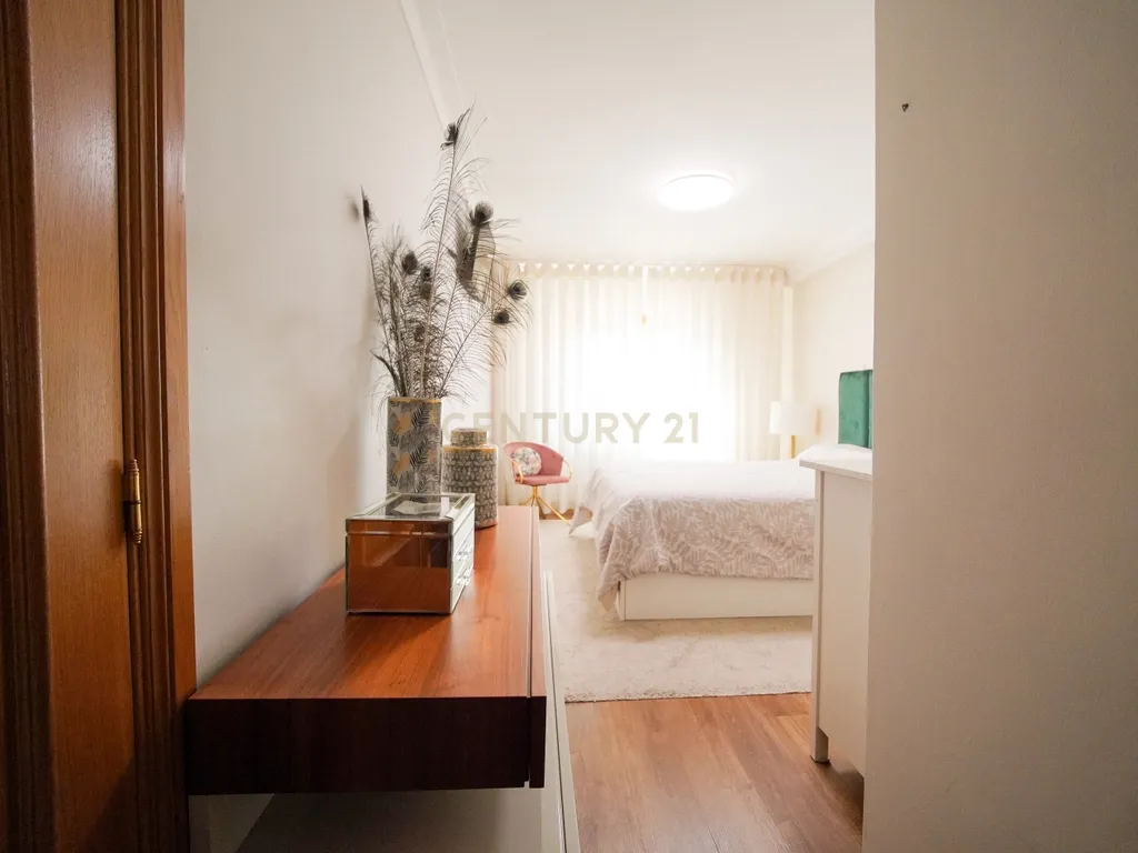 APARTAMENTO T3 | 127M² | ESTACIONAMENTO | TOMAR - Image 16