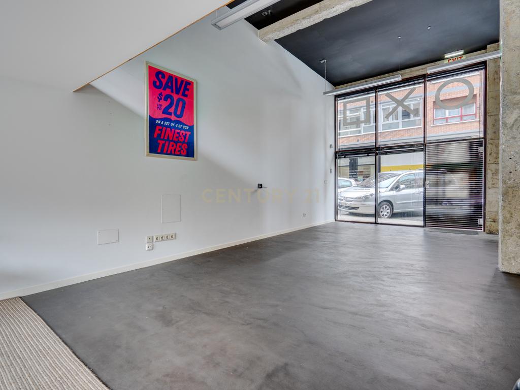  - Image 12