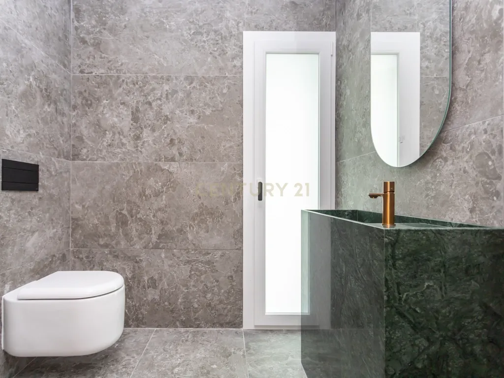 Mais que uma casa é um refugio de conforto e elegância ! - Image 17