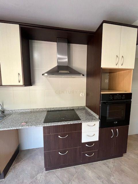 Luxuosa Moradia com Vista para a Montanha em Tarragona - Image 19
