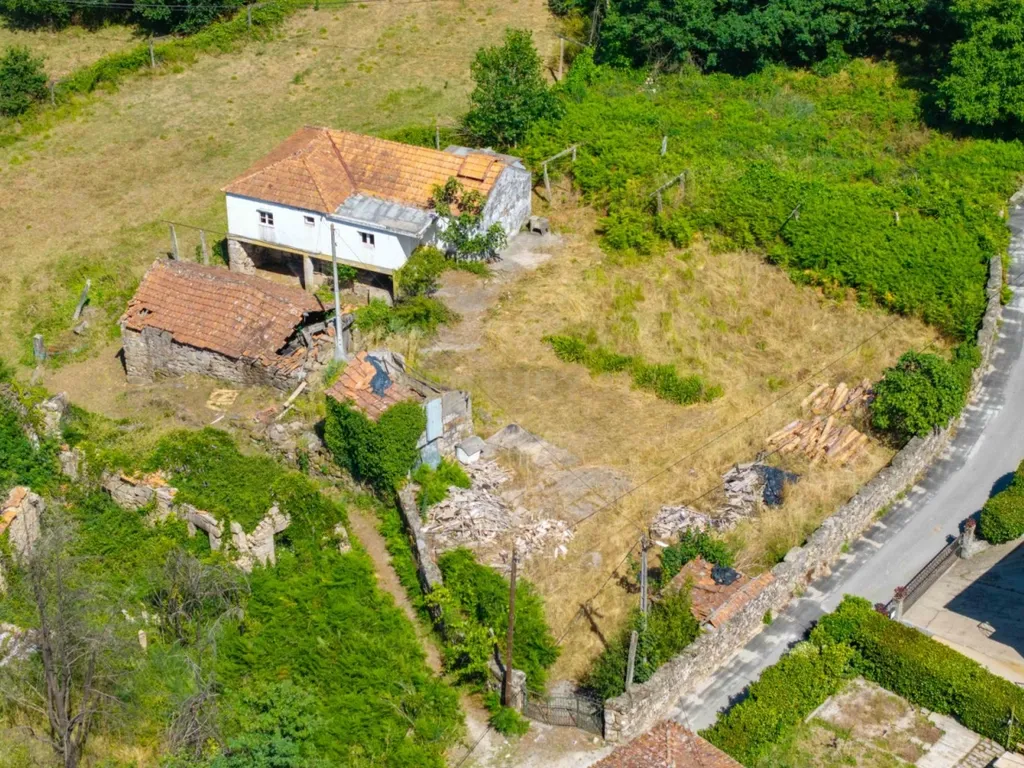 Moradia para Recuperação em Vila Boa do Bispo, Marco de Canaveses - Image 14