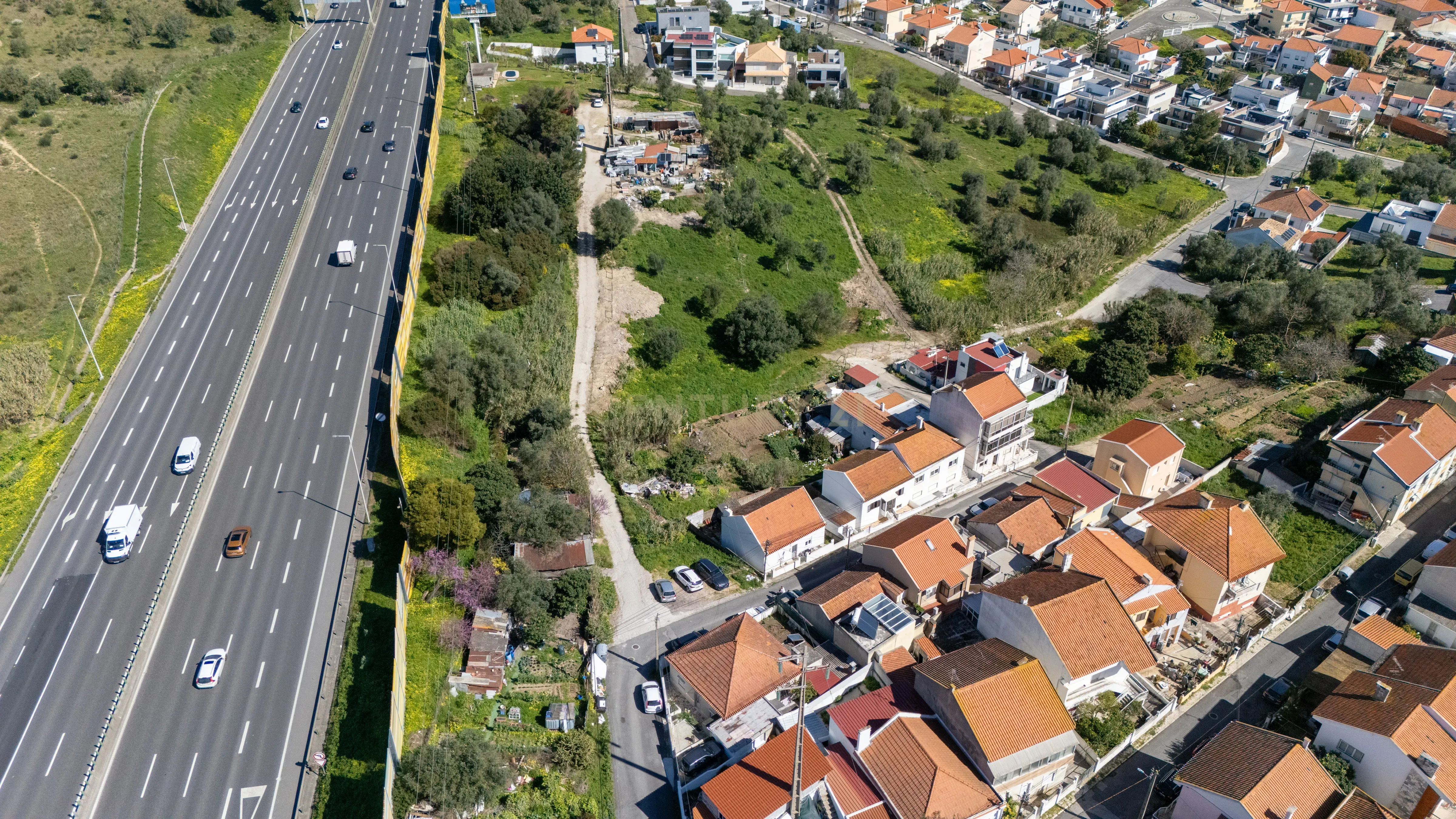 Fotografia 10 de Terreno Urbano  – Via Rara - Santa Iria da Azóia
