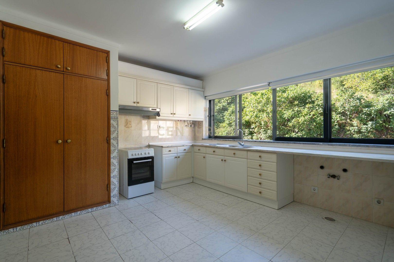 Fotografia 4 de Apartamento T0, em Santa Clara, Coimbra - Oportunidade Única!