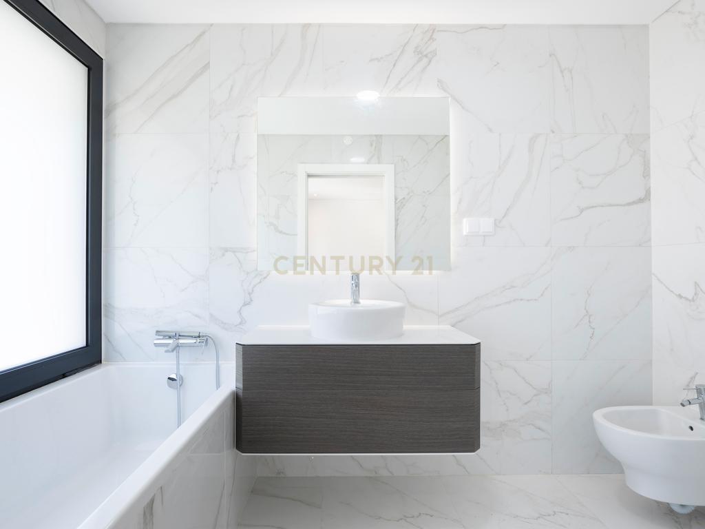 Magnífico apartamento T2 completamente novo a estrear - Image 11