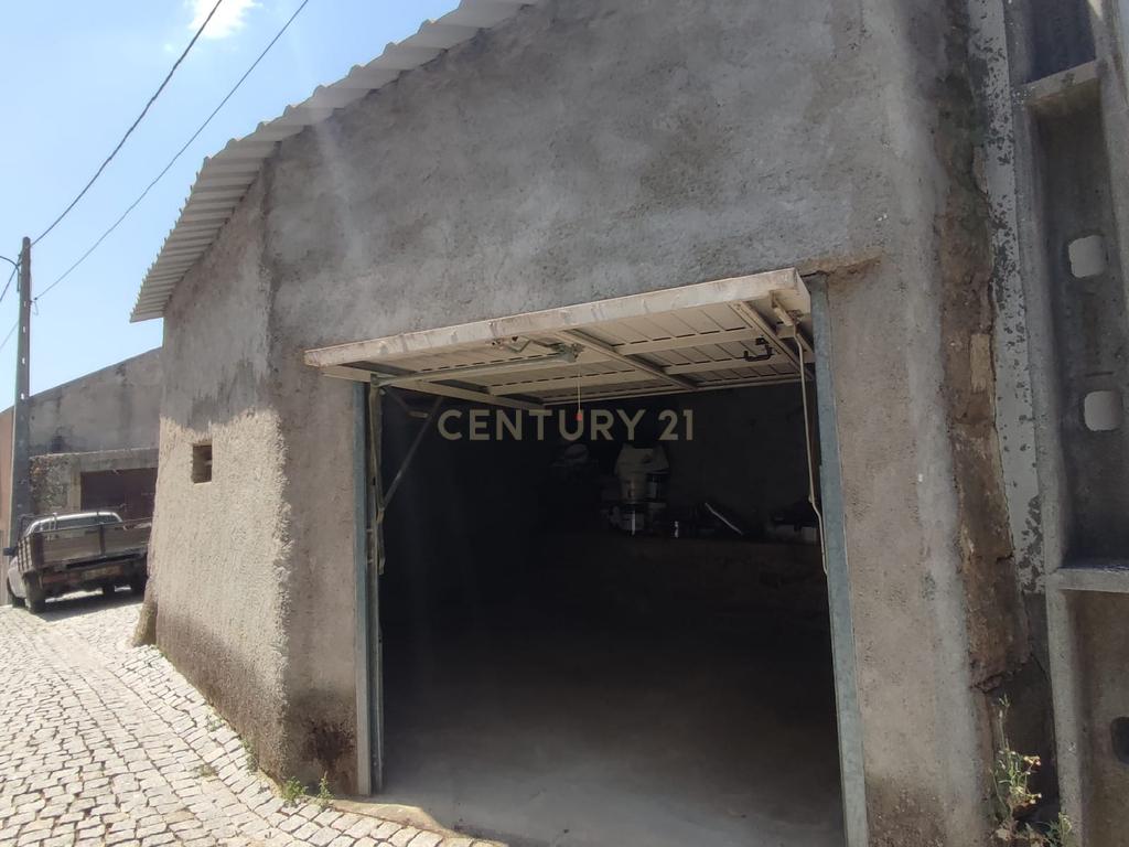 Moradia T2 com Garagem, Póvoa de Rio de Moinhos, Castelo Branco - Image 15