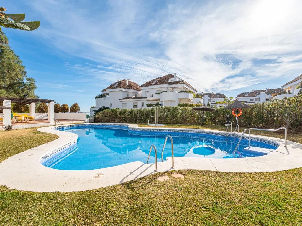 Apartamento à venda em Marbella Lomas by Marbella Club - Image 35