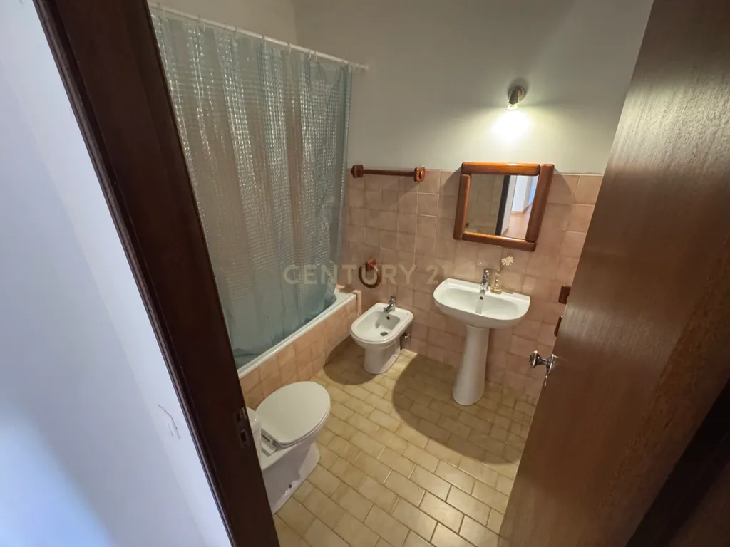 Apartamento T4 em Santarém para venda - Image 19