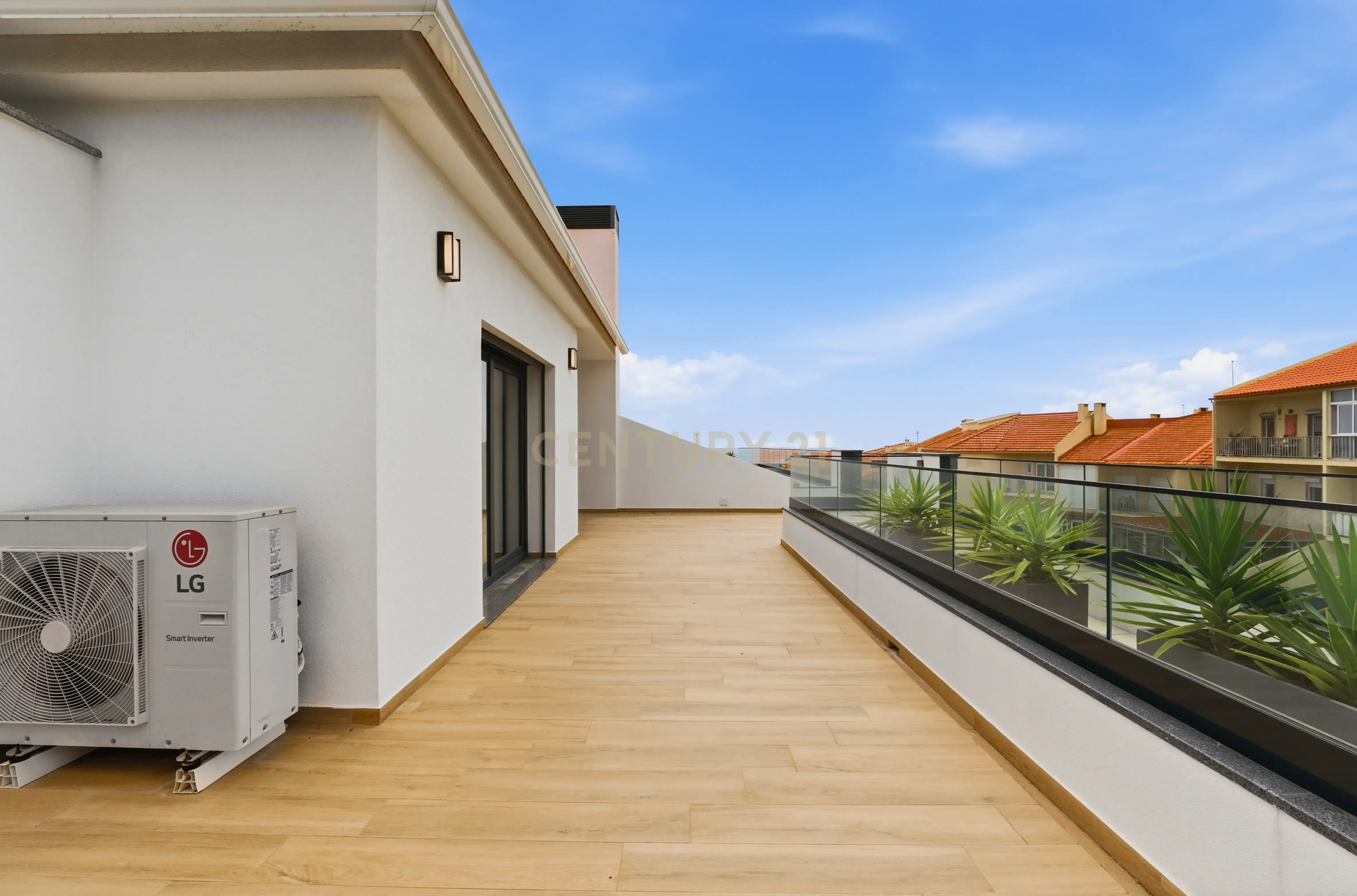 Fotografia 10 de Penthouse T3 Nova com Terraço e Vista Mar | Aqua Vista (200m da praia)