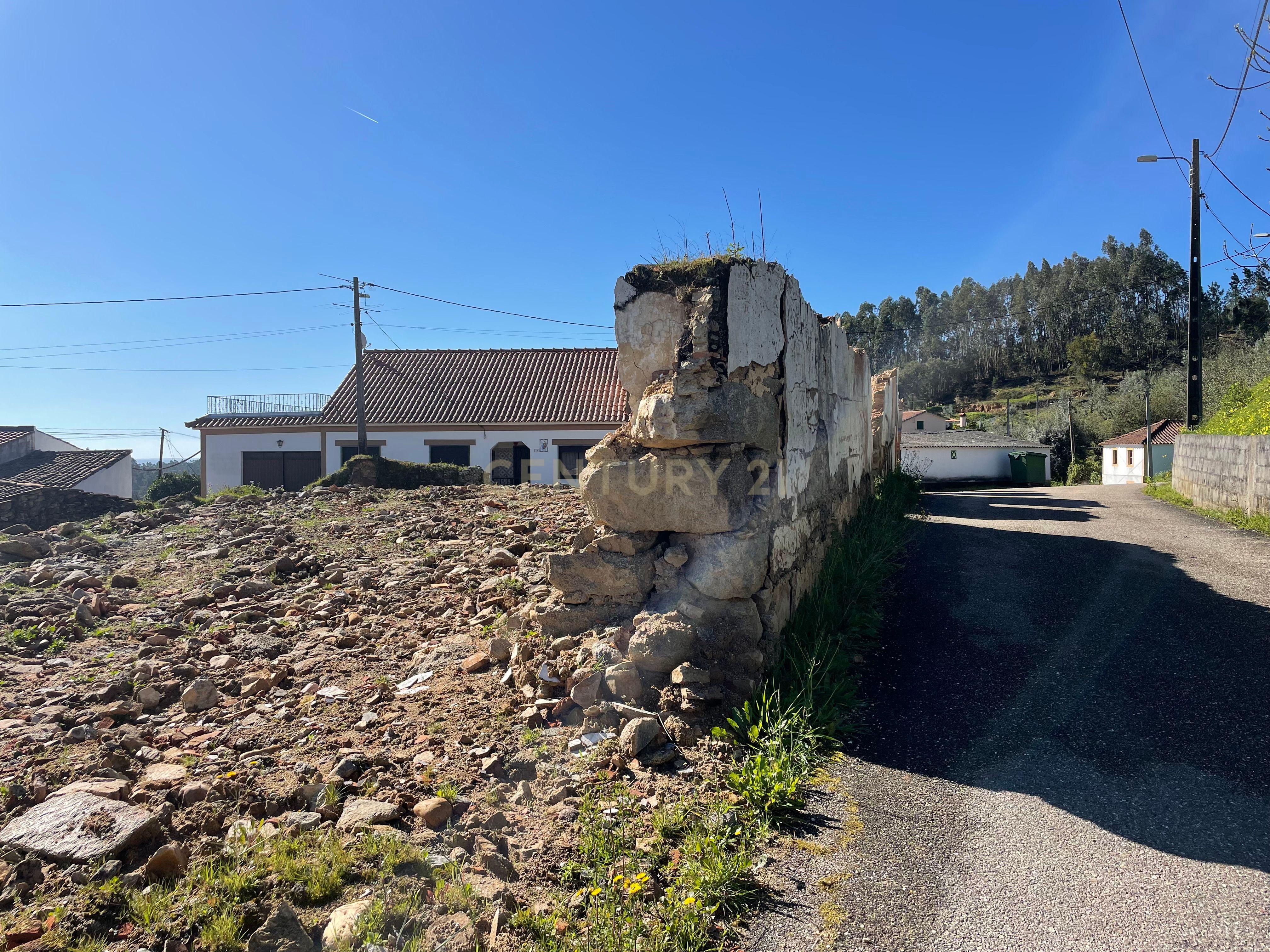 Fotografia 3 de Moradia em ruína para recuperar - Medroa, Abrantes