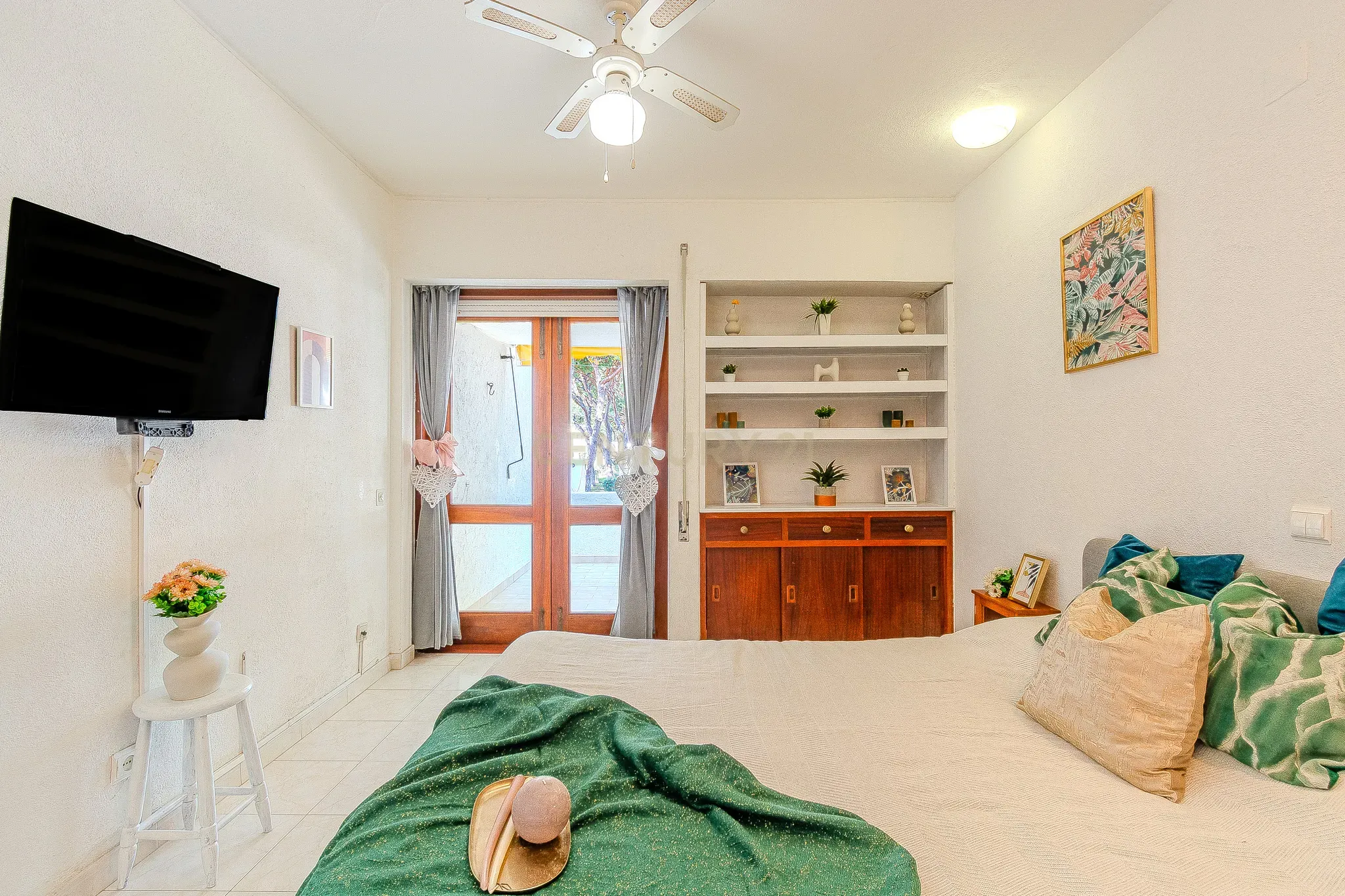 Apartamento T0+1 em Condomínio Fechado – Perto da Praia da Falésia, Albufeira! - Image 11