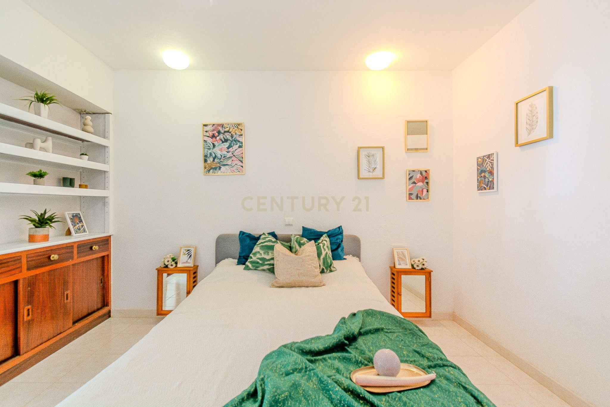 Apartamento T0+1 em Condomínio Fechado – Perto da Praia da Falésia, Albufeira! - Image 13