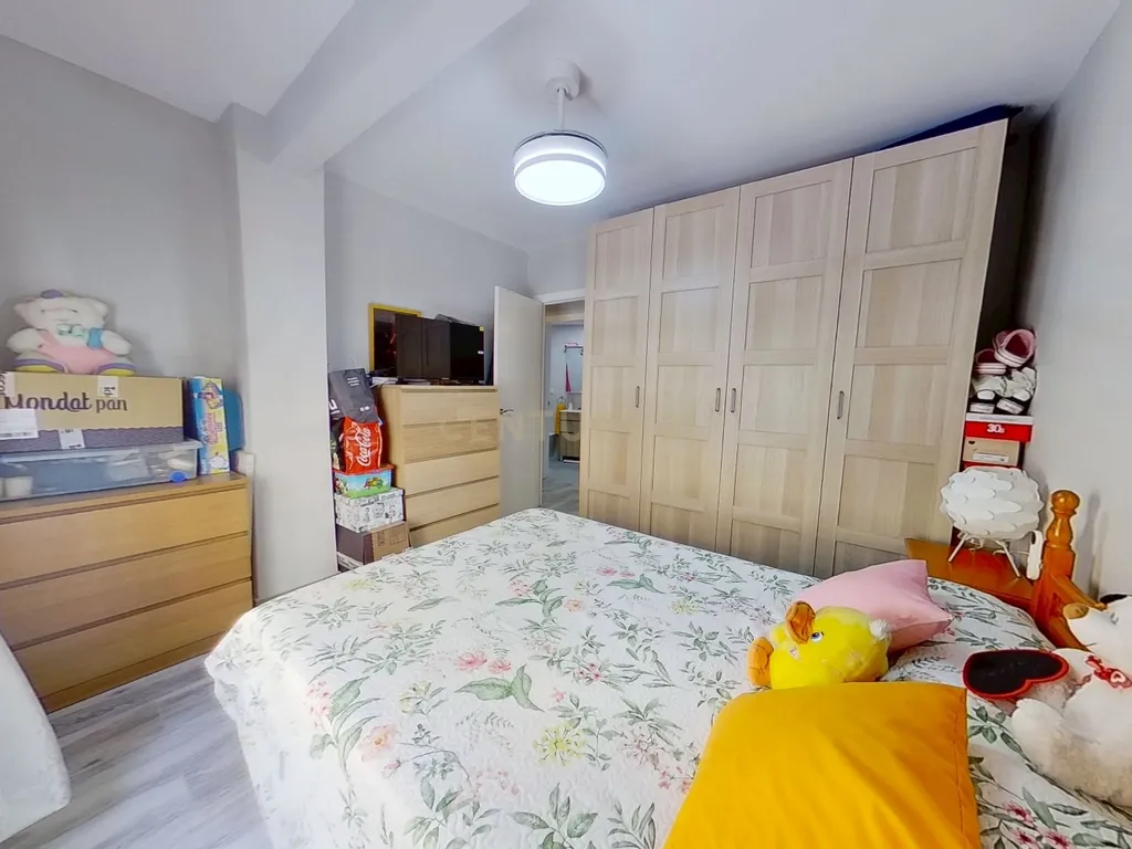Apartamento renovado com 3 quartos a 10 minutos a pé do centro histórico - Image 19
