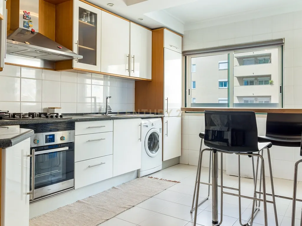 Apartamento T3 mobilado, equipado, com garagem, em Carnaxide, Oeiras. Para arrendar! - Image 21
