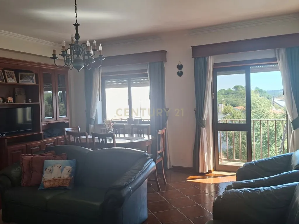 Apartamento de Luxo em Soure, Coimbra com Vista Panorâmica - Image 6