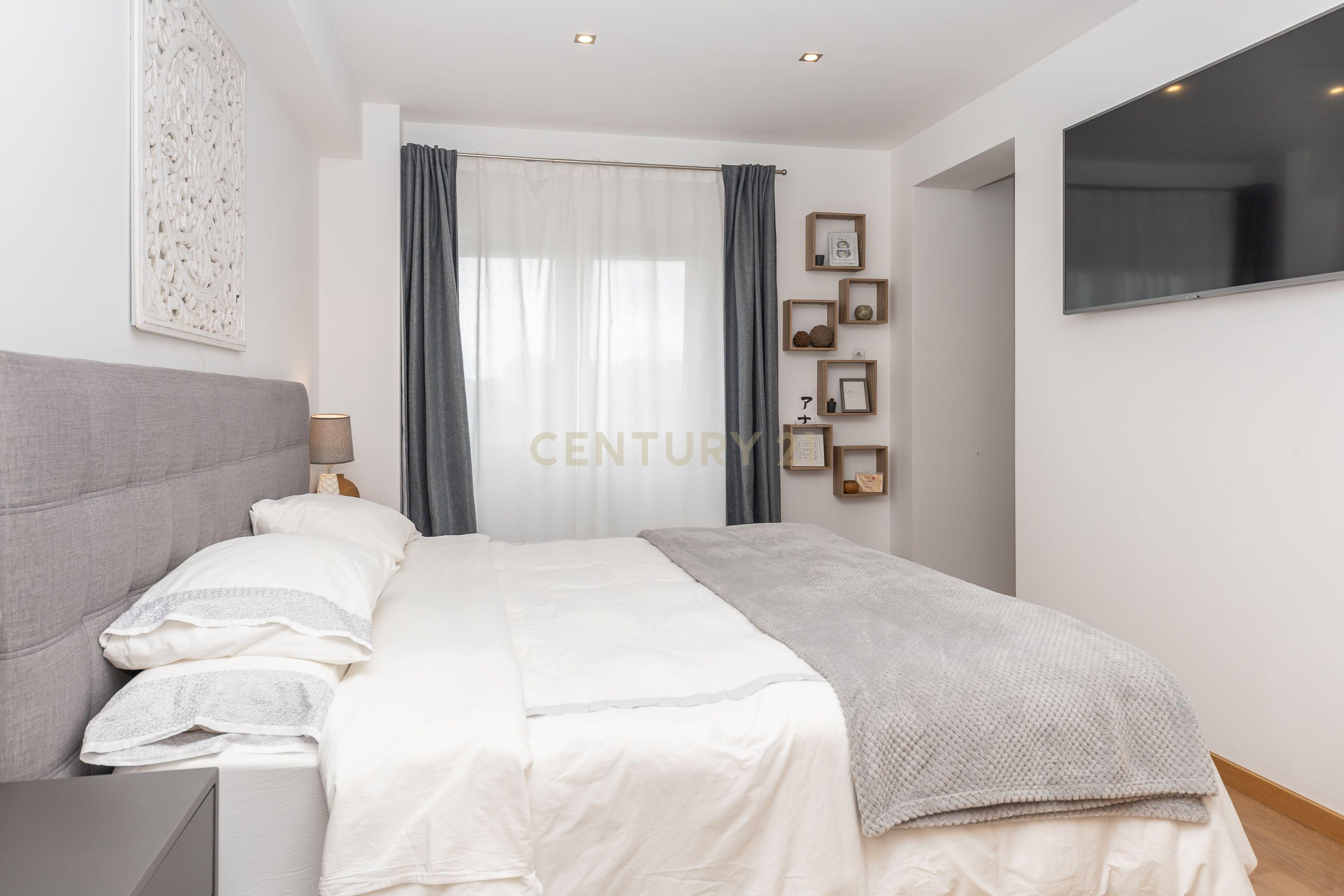 Apartamento T4 convertido em T3 - Totalmente Renovado com Materiais Premium no Centro de Setúbal - Image 13