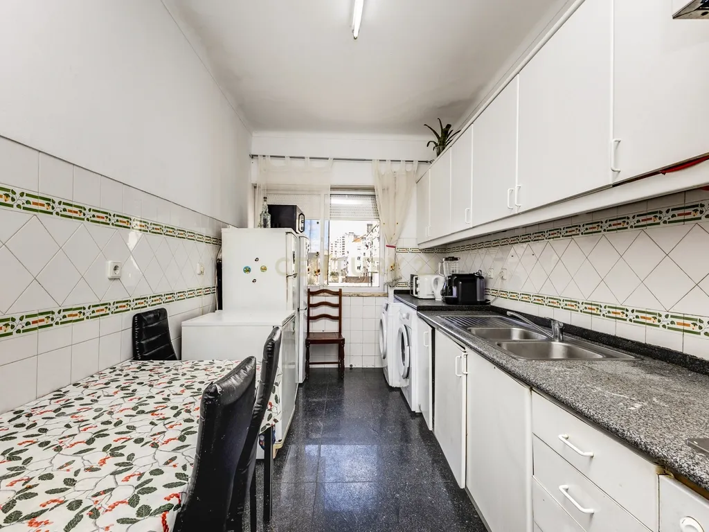 APARTAMENTO T3 EM QUELUZ BELAS - Image 8