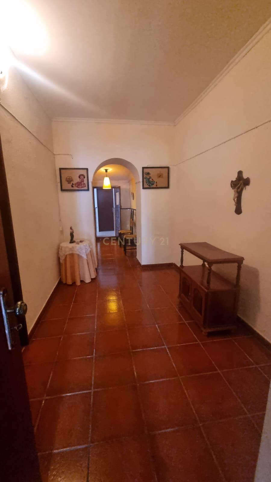 Fotografia 6 de Moradia  em Montoito bom estado de conservação pronta habitar