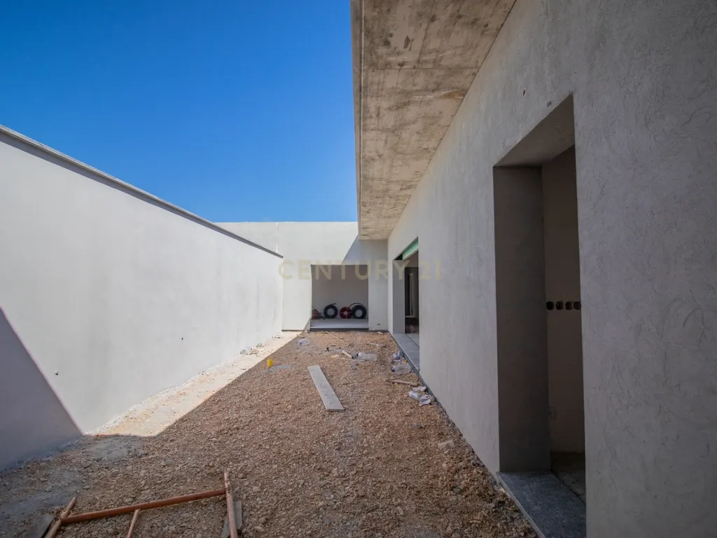 Moradia geminada em construção, com piscina e jardim na Boavista, Lavos, Figueira da Foz. - Image 31