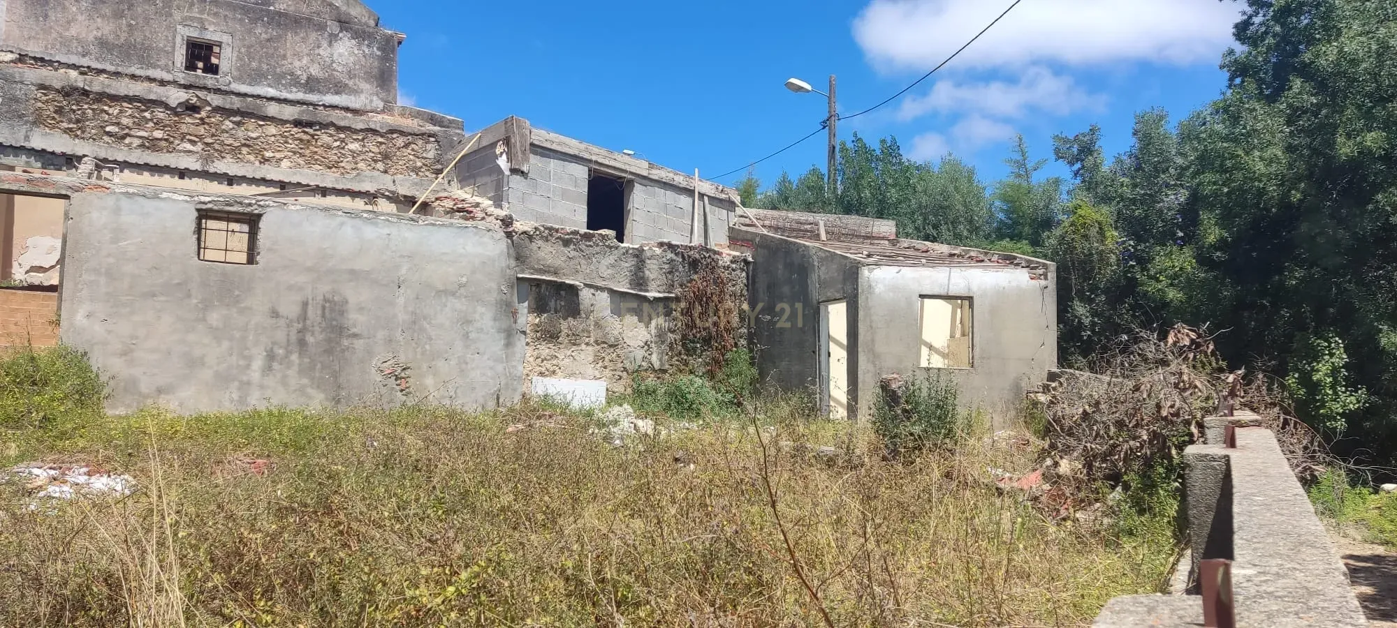 Terreno Urbano em A- da Beja- Amadora, Oportunidade Única por 140.000€ - Image 10