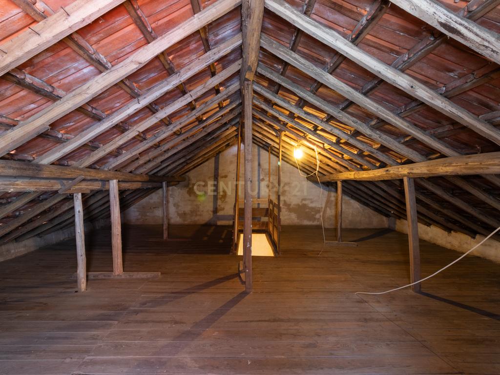 Moradia T3 com Jardim e Garagem em Santarém, Abrantes - Image 37